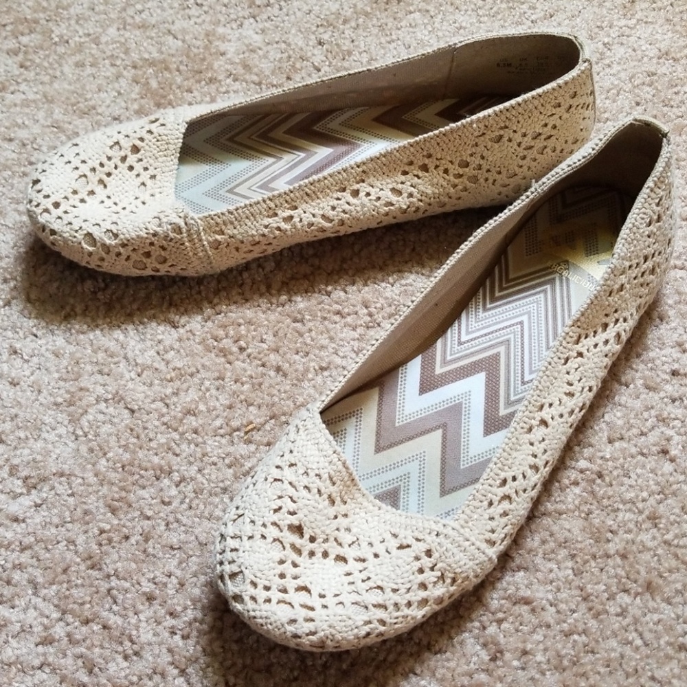 Fergalicious Crochet Flats